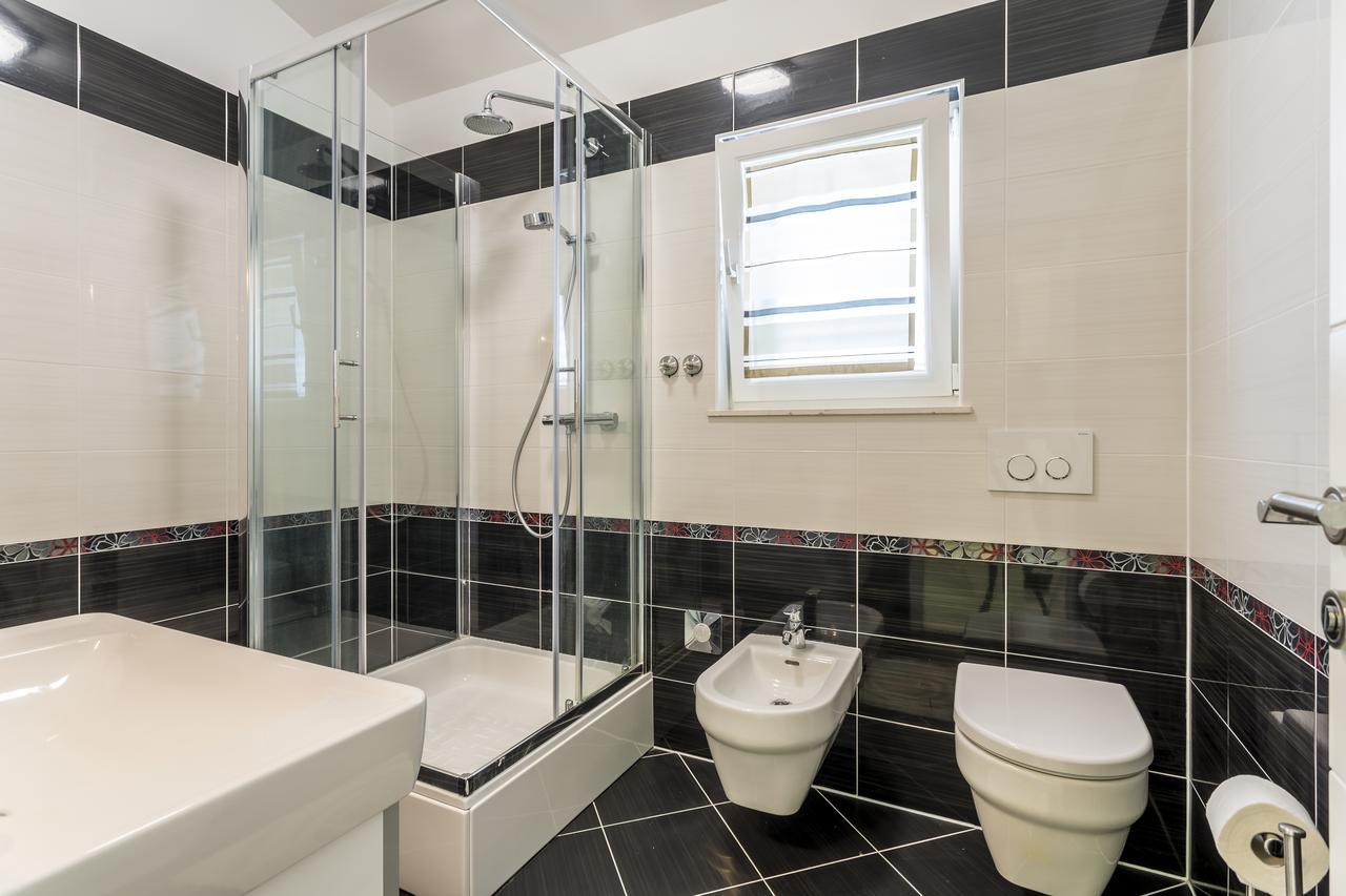 Apartmani Lukic スプリト エクステリア 写真